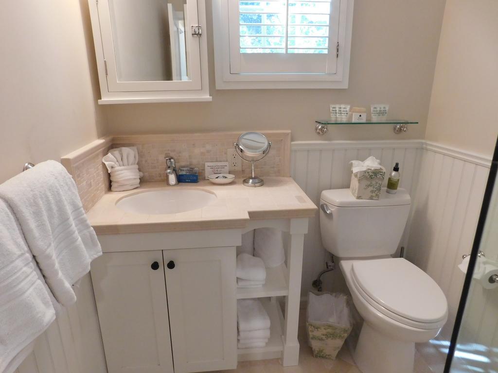 Lincoln Green Inn Carmel-by-the-Sea Ngoại thất bức ảnh